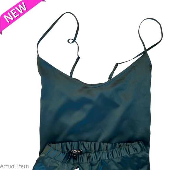 NEW Express Green Satin Tank and Ruffle Shorts Set Size Large - Picture 5 of 8